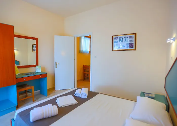 Aparthotel Filoxenia & 3*