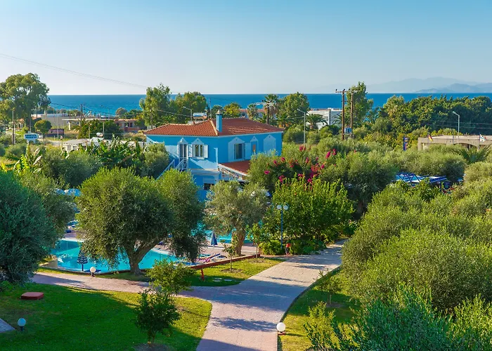 Filoxenia & Aparthotel Theologos (Rhodes)