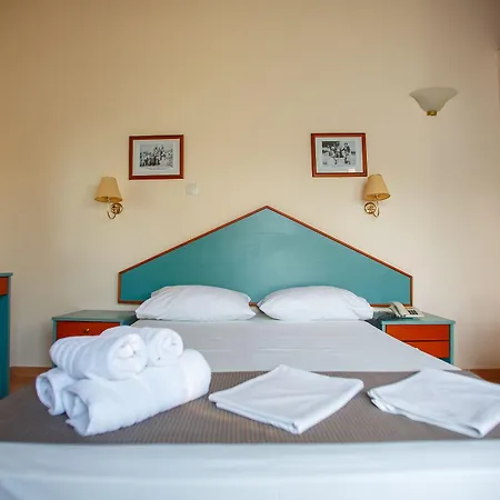 Aparthotel Filoxenia &