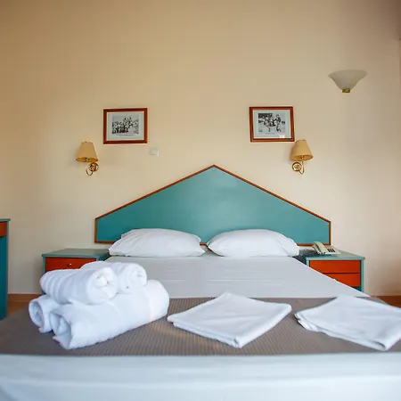 Filoxenia Apartments&studios 3* Theológos