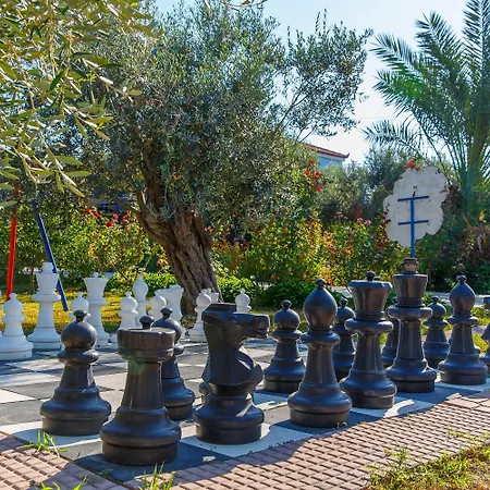 Filoxenia & Theologos (Rhodes)