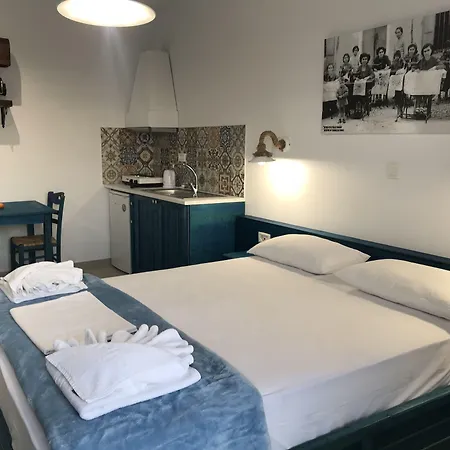 Filoxenia Apartments&studios 3* Theológos