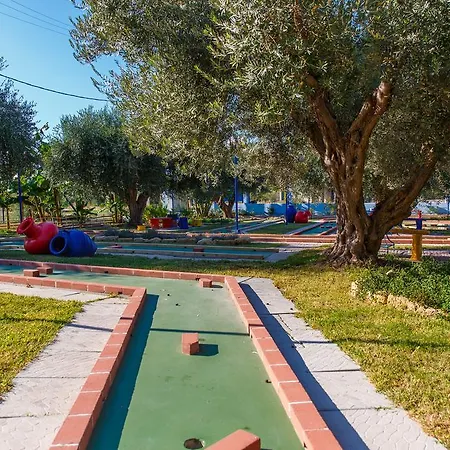 Aparthotel Filoxenia &