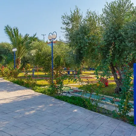 Aparthotel Filoxenia & 3*