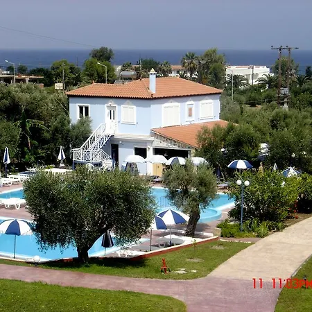 Aparthotel Filoxenia & 3*