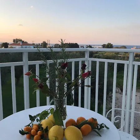 Aparthotel Filoxenia & 3*