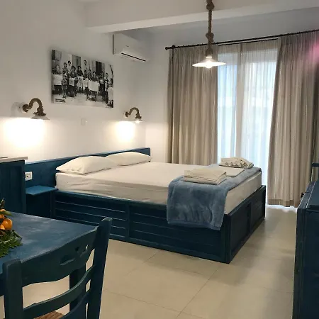 Filoxenia & Aparthotel Theologos (Rhodes)