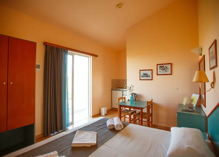 Filoxenia Apartments&studios