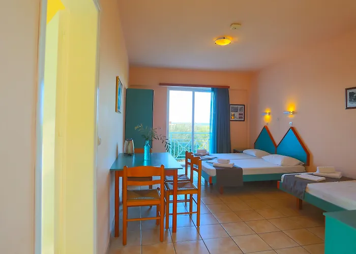 Filoxenia Apartments&studios Theológos