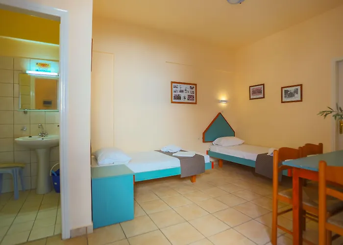 Filoxenia & Apart Otel 3*