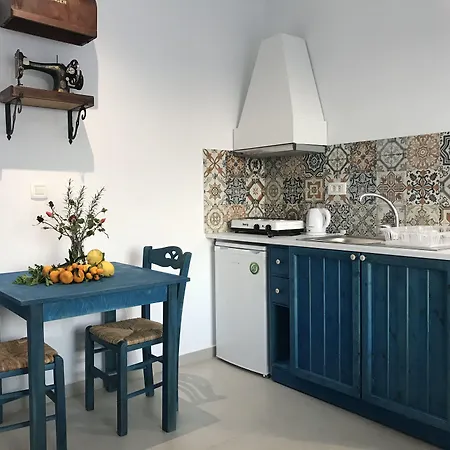 アパートホテル Filoxenia &